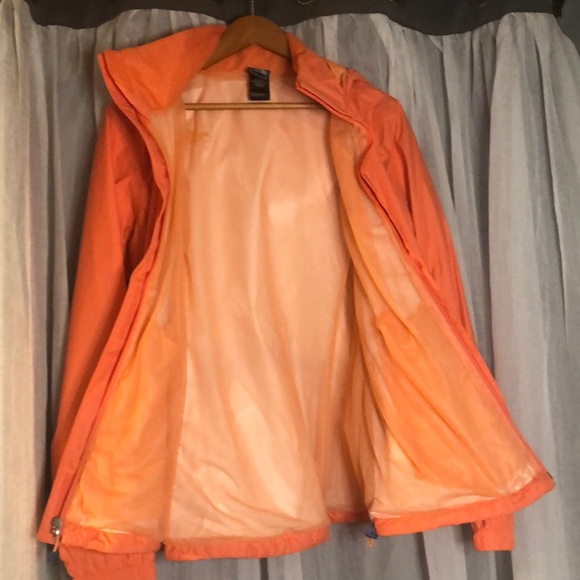 The North Face Jacket - Picture 4 of 6